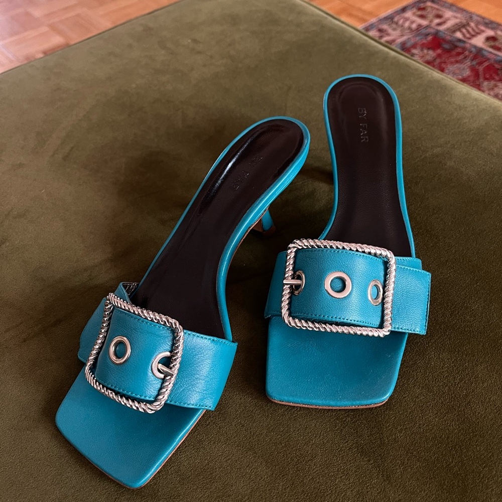 Buckle kitten heels